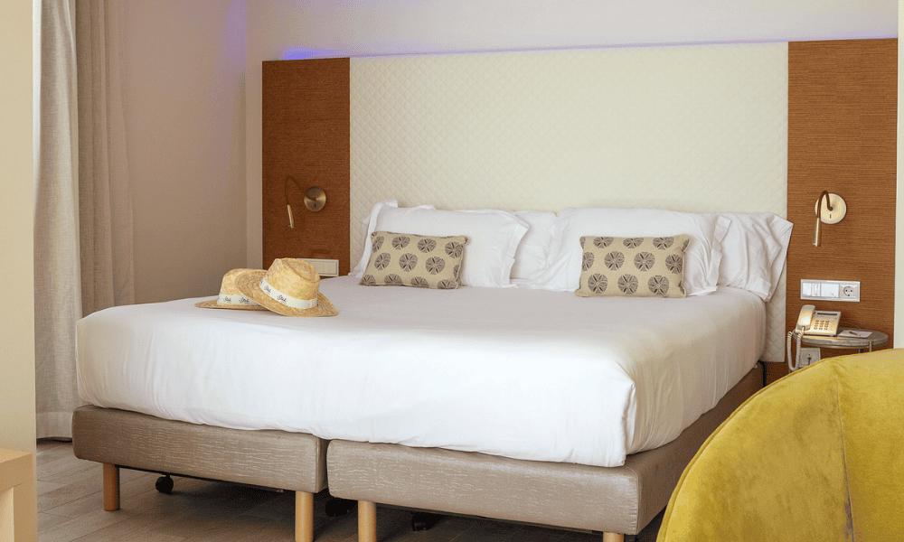 Royal Suite with Sea View Melbeach Hotel & Spa Canyamel Royal Suite with Sea View Melbeach Hotel & Spa Canyamel